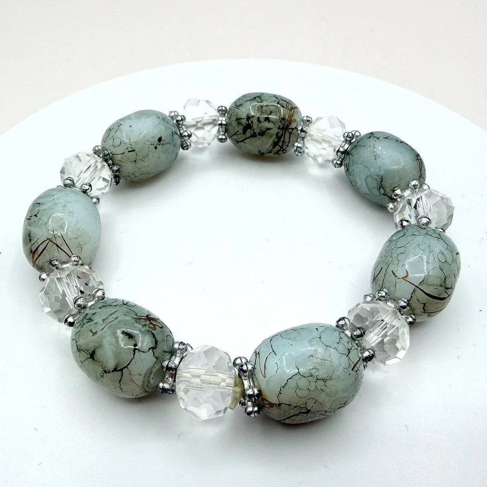Vintage Silver Tone Beaded Stretch Bracelet Green Simulated Turquoise Glass Boho